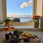 Bright And Modern With Beautiful View