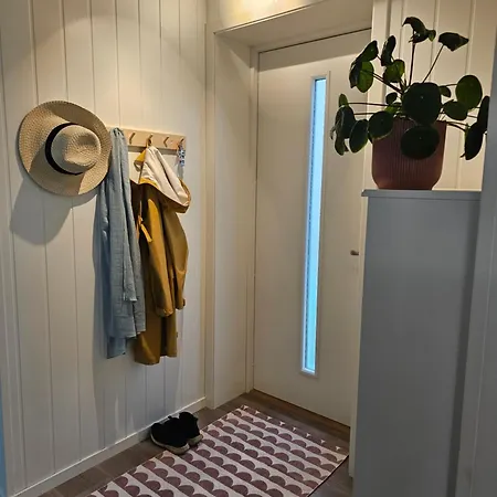 Bright And Modern With Beautiful View Apartmán Hammerfest
