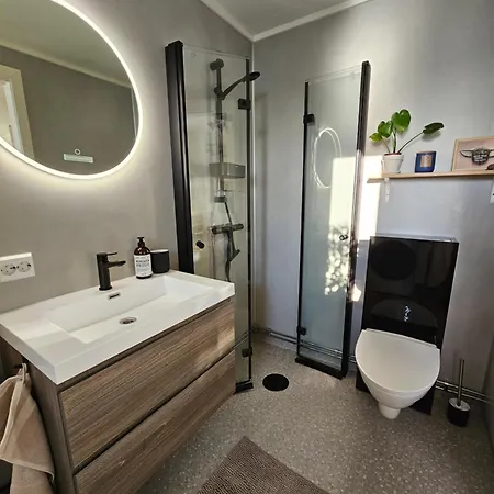 Bright And Modern With Beautiful View Apartman *