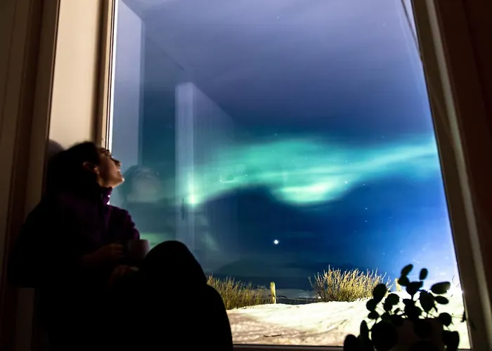 Bright And Modern With Beautiful View Lägenhet